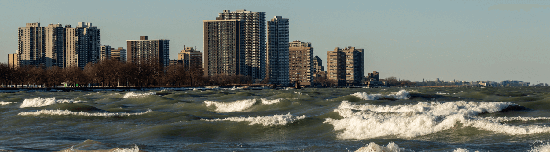 Afternoon high waves on Lake Michigan Chicago