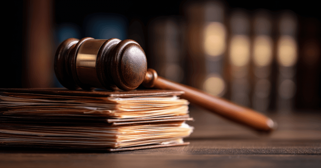 Personal Injury Settlements vs. Trials: How They Differ and What to Expect